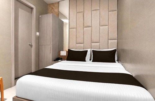 Mumbai Hotel | Hotel O Anika Residency