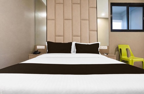 Mumbai Hotel | Hotel O Anika Residency