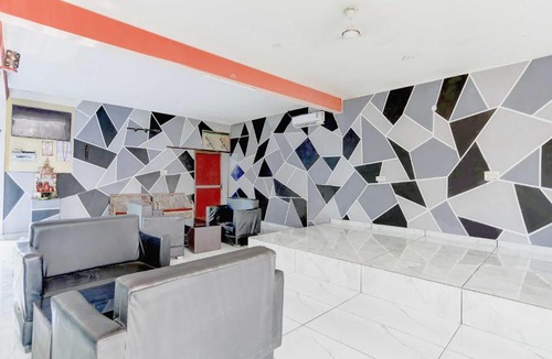 Naini Hotel | Hotel O BABA Hotel & Restaurant