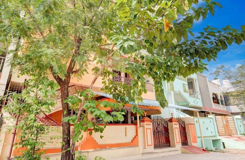 Vijayawada House | Hotel O Buckingham Canal Vijayawada