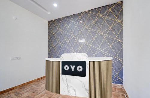 Hyderabad Hotel | Hotel O by OYO BLUEMOON
