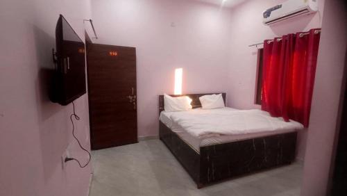 Haldwani Hotel | Hotel O by OYO Cloud Inn Homestay