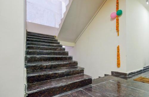 Hyderabad Hotel | Hotel O by OYO Royal Stay Luxury Rooms
