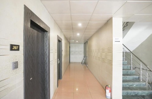 Greater Noida Hotel | Hotel O Cayman