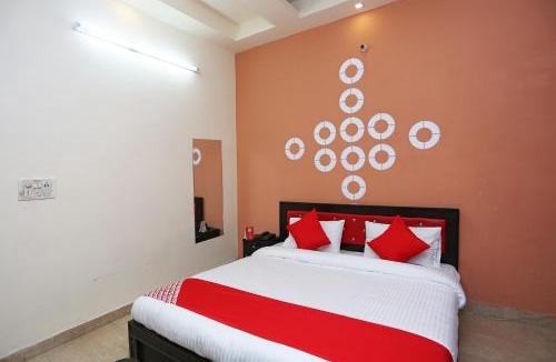 Vasundhara Hotel | Hotel O Comfort Stay Sector 05 Vasundhara Formely Angel Pink