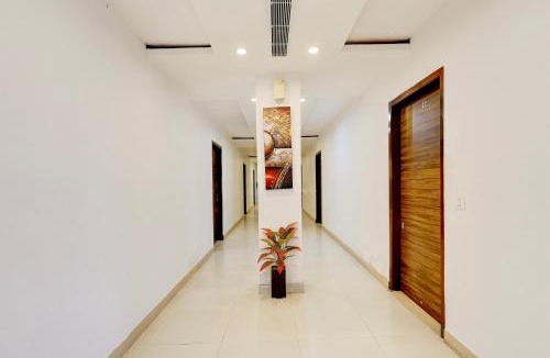 Rajpura Hotel | HOTEL O DD SQUARE