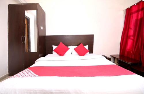 Jabalpur Hotel | Hotel O Dwarika Inn