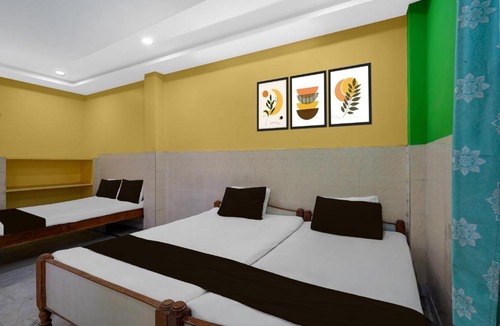 Bhongir Hotel | Hotel O Ekashila lodge