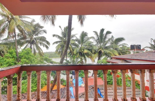 Saunta Vaddo Hotel | Hotel O Ferns Guest House
