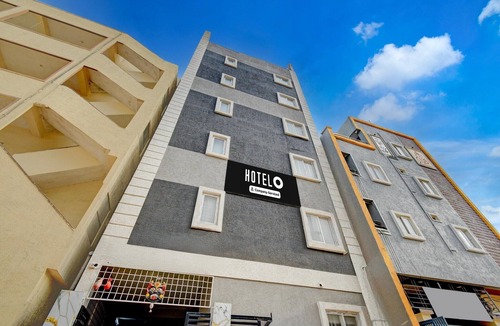 Narsapur House | Hotel O Gandimaisamma Thalli Temple