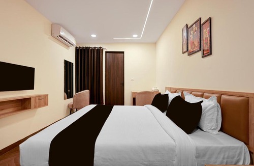 Rau Hotel | Hotel O Grand Shivay