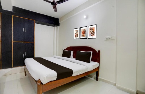 Kankarbagh Hotel | Hotel O Hanuman Nagar Kankarbagh Formerly Home Town