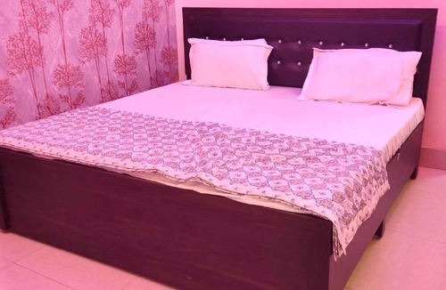 Faizabad House | Hotel O Home Shree Narayana Homestay