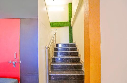 Bhopal Hotel | Hotel O Laxmi Hotel And Restaurant