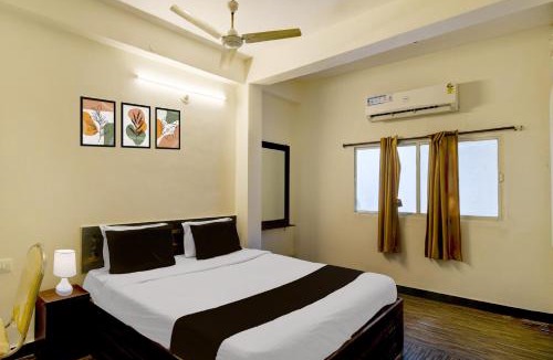 Banjara Hills Hotel | Hotel O Laxmi Narsimha Temple Banjara Hills