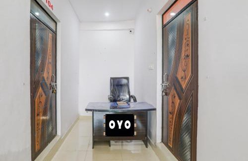Malihabad Hotel | Hotel O Luxury Palace