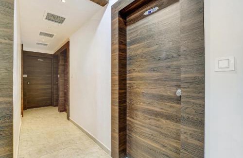 Ahmedabad Hotel | Hotel O Maple view