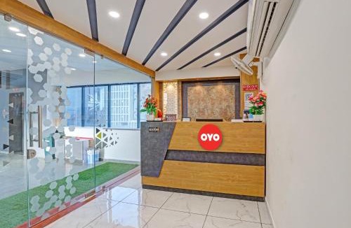 Thaltej Hotel | Hotel O Max Inn