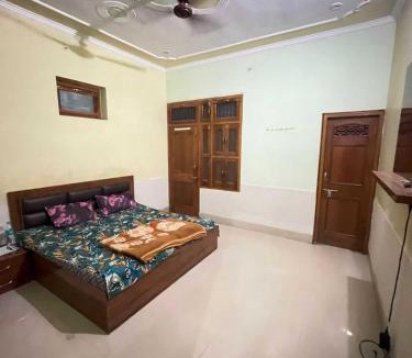 Dadri Hotel | Hotel O Midtown Hotel & Guest House