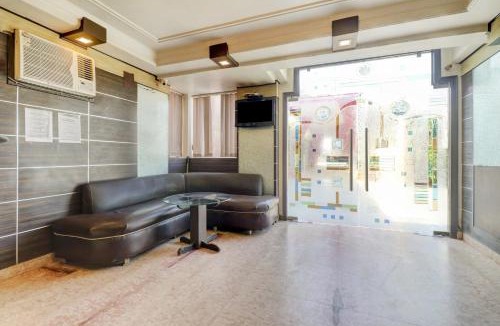 Meerut Hotel | Hotel O Mukut Mahal