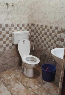 Ferozpur Jhirka Hotel | Hotel O Royal Berry