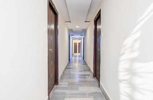 Ballygunge Hotel | Hotel O Sarat Bose Road Formerly Shree Guest House