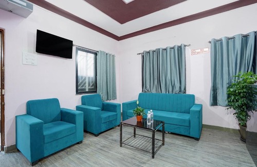 Aundh Hotel | Hotel O Shree Home Stay