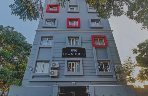 Shamshabad Hotel | Hotel O SS Skyline