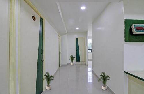 Sadar Hotel | Hotel O Sunshine Inn