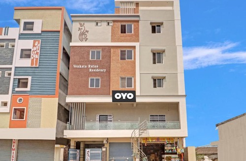 Hyderabad Hotel | Hotel O SV Grand