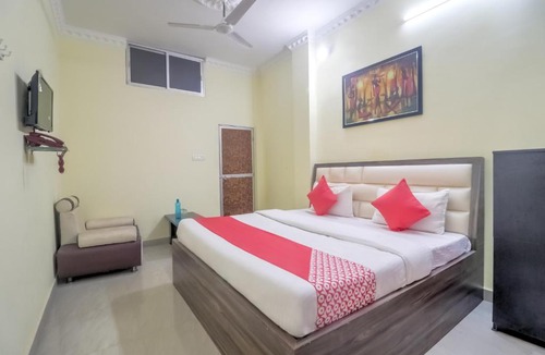 Bilaspur Hotel | Hotel O The Royal King