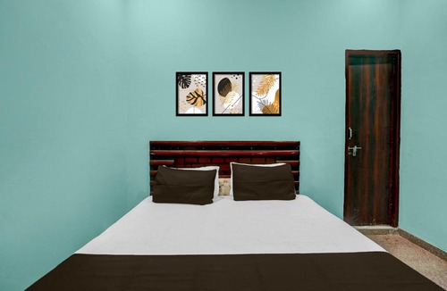 Mainpuri Apartment | Hotel O Viraat Guest House