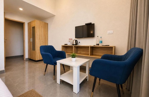 Kharar House | Hotel Olive Sunny Enclave, Near Airport Road, Mohali