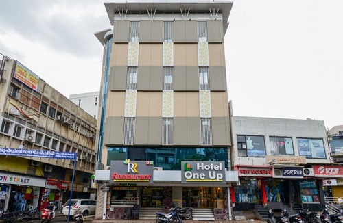 Ahmedabad City Centre Hotel | Hotel One up