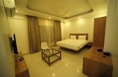 Aurangabad Hotel | Hotel Orange Flag - Renuka Enterprises