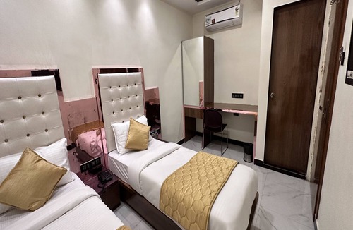 Sakinaka Hotel | Hotel Orchid Inn - Andheri