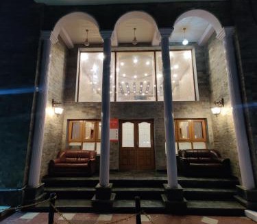 Laripora Hotel | Hotel Outlook - Pahalgam