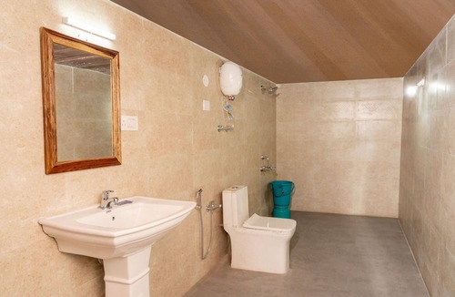 Amar Sagar Pol Hotel | Hotel Ozaki Heritage