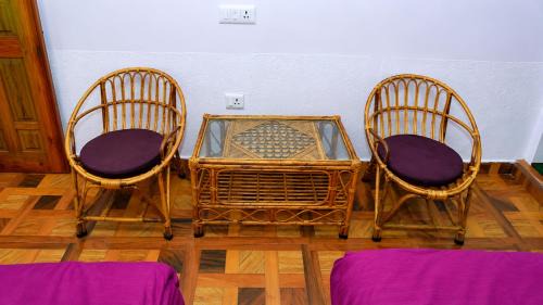 Guptkashi Hotel | Hotel Padam Niwas