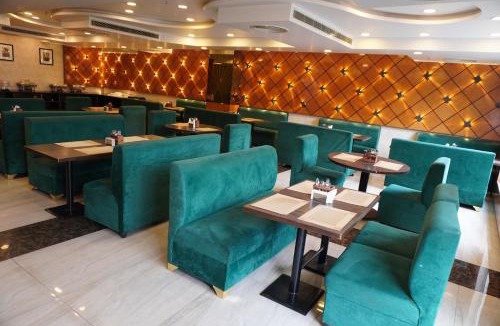 Masab Tank Hotel | Hotel Park Continental Banjara Hills