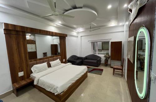 Haridwar Hotel | Hotel Park roots