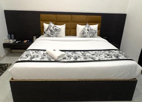 Taj Ganj Hotel | Hotel Pearl Nest Palace