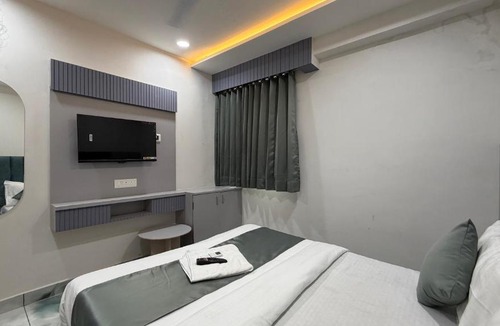 Ahmedabad Hotel | Hotel Pearl Stone
