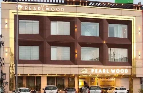 Zirakpur Hotel | Hotel pearlwood