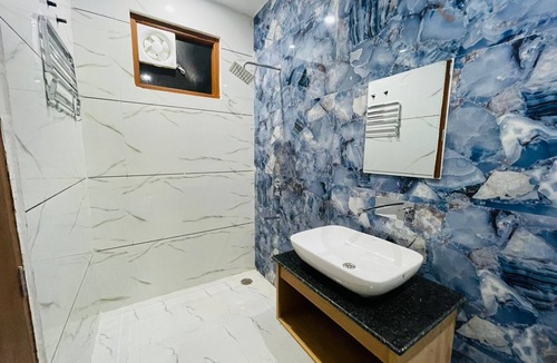 Amritsar Bed & Breakfast | Hotel Pilgrim Near Golden Temple