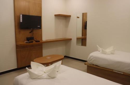 Lodhi ka Mahal Hotel | Hotel PineTree