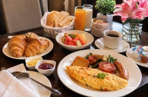 Chanakyapuri Hotel | Hotel Platinum Square
