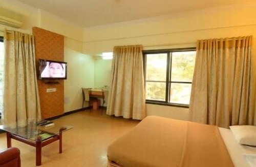 Nashik Hotel | Hotel Pooja International