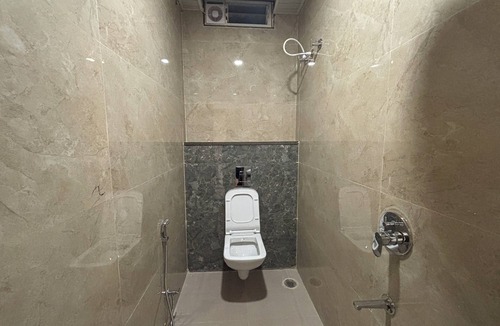 Sanwer Hotel | Hotel Pragya Paradise