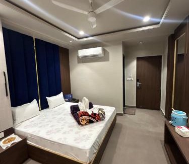 Ajmer Hotel | HOTEL PREMIER CHOICE - JUST 150 Meters FROM AJMER SHARIF DARGAH